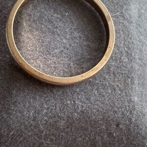 Elegant Gold Women's Ring